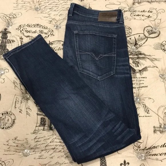 Guess Men's Slim Tapered - Picture 7 of 9